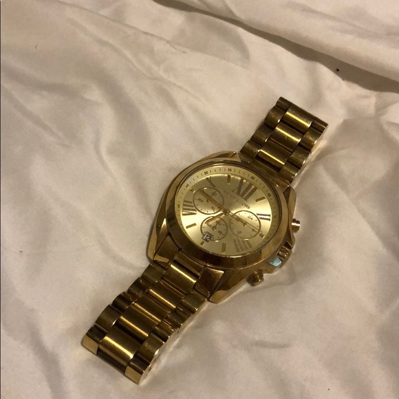 Michael Kors gold watch - Picture 1 of 8